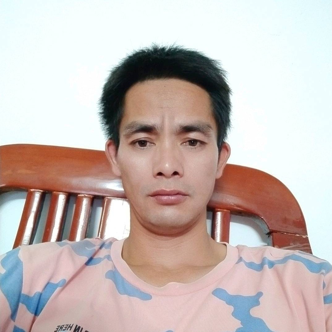 殷新的照片