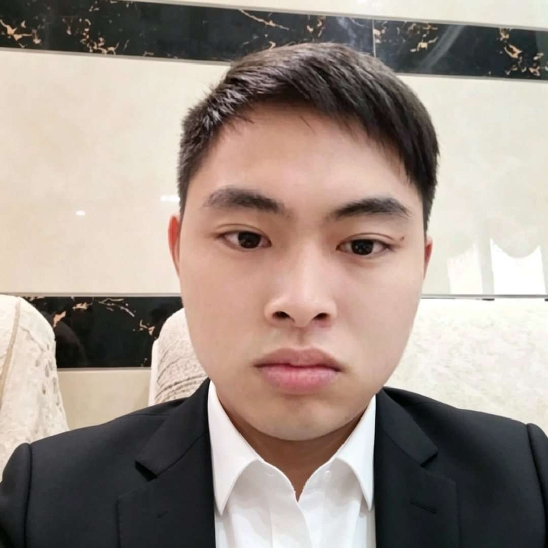 华汉唐的照片