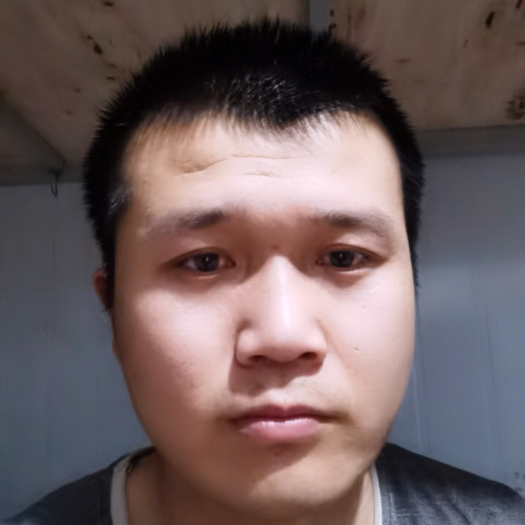 砖头与满意的照片