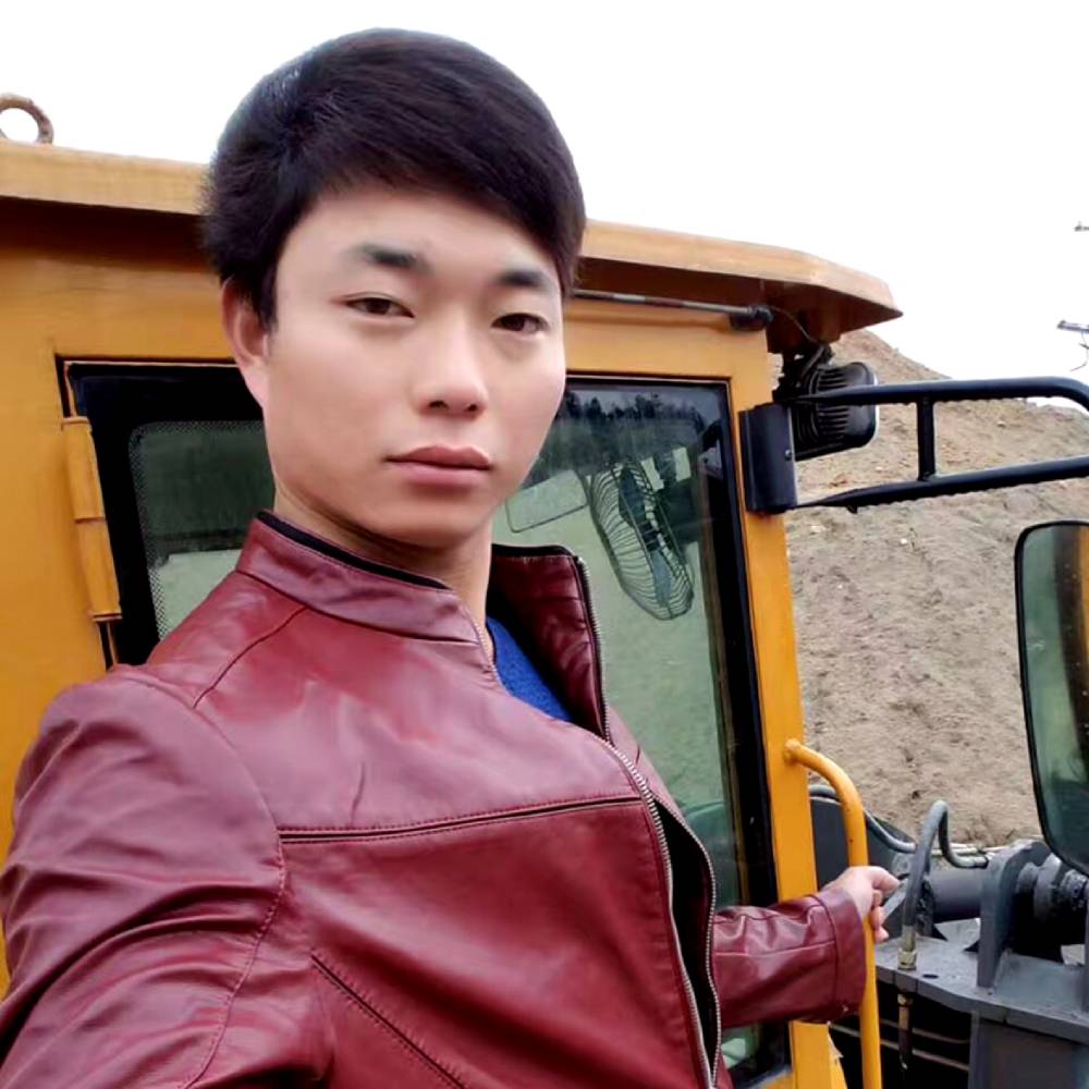 黯然演变短靴的照片