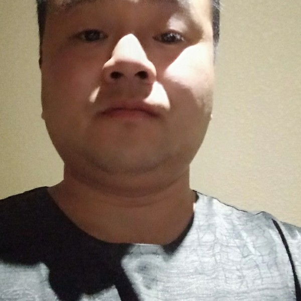 洁净方蜗牛的照片