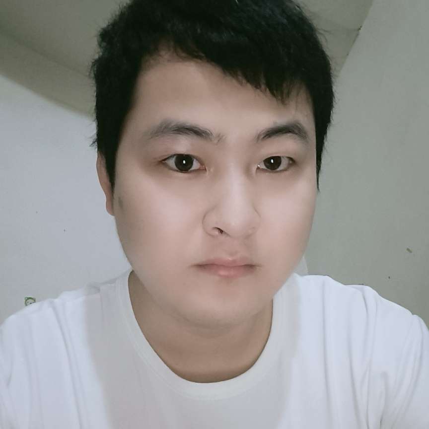 无人问津的小草的照片