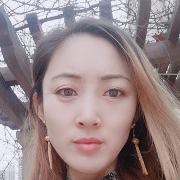 孤心拾忆翩飞的照片