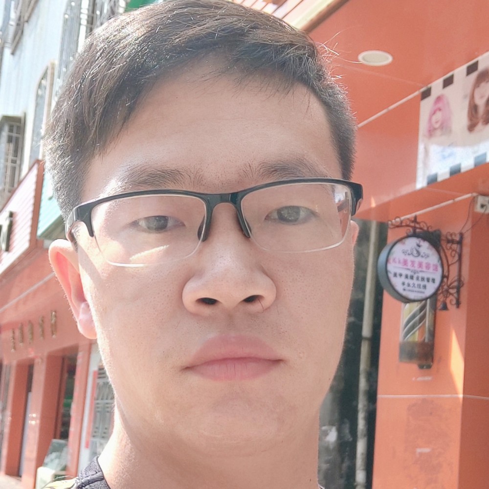 醉梦向秀丽的照片