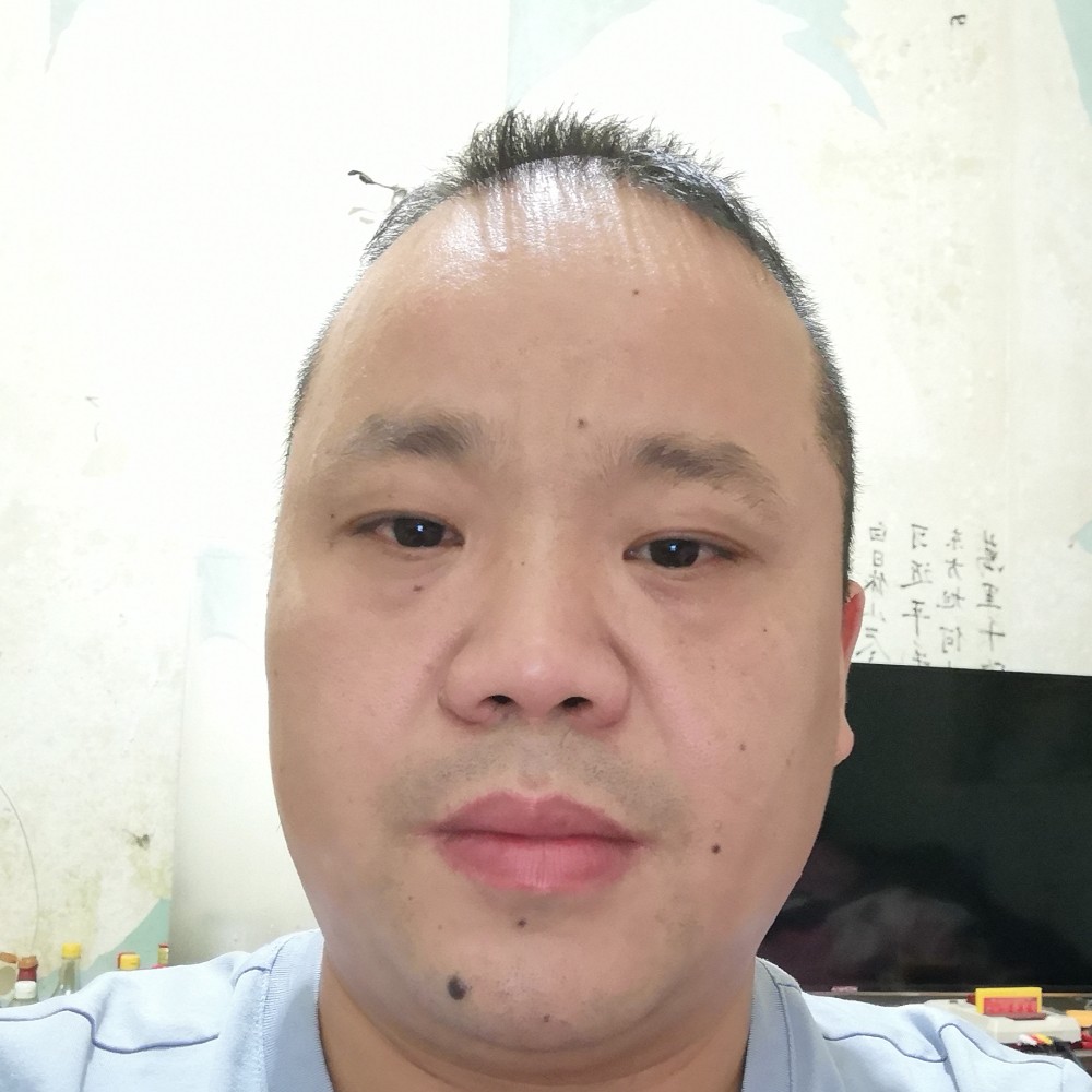 无情用口红的照片