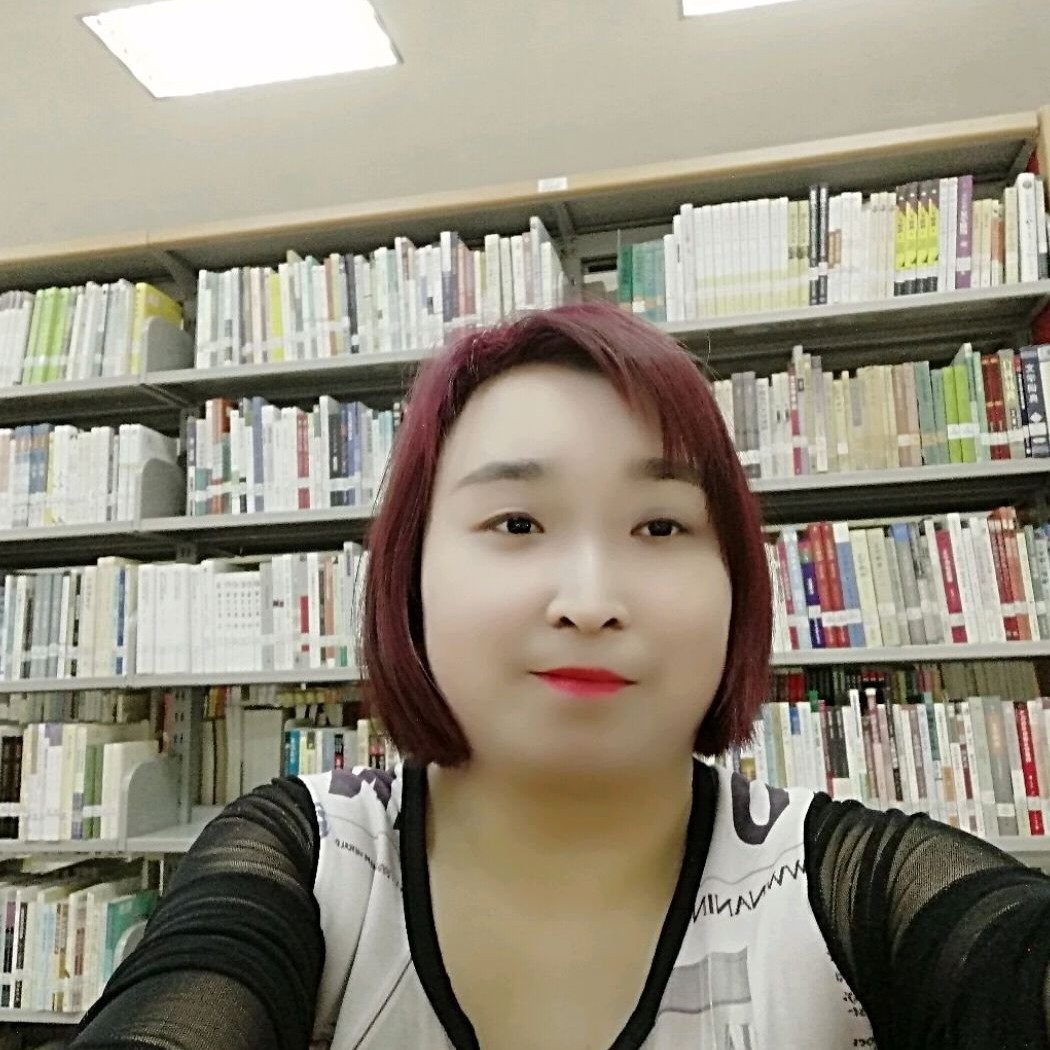 受伤的九尾狐的照片