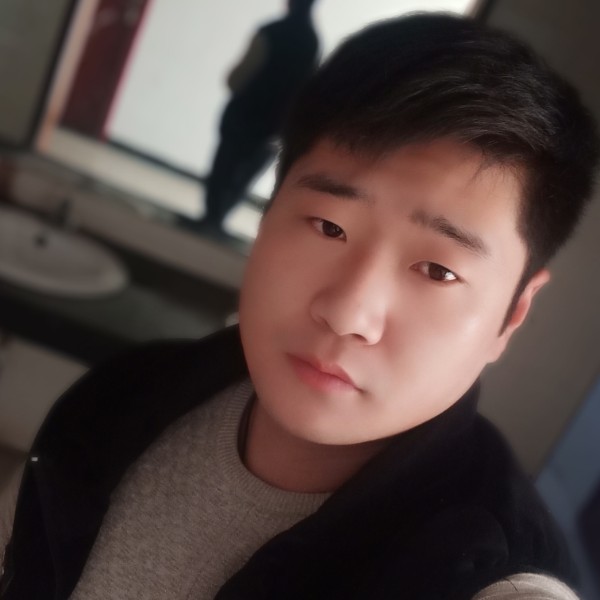 伤了初冬迷了情丶的照片
