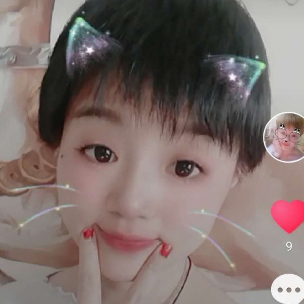 笑点低回眸暖阳的照片