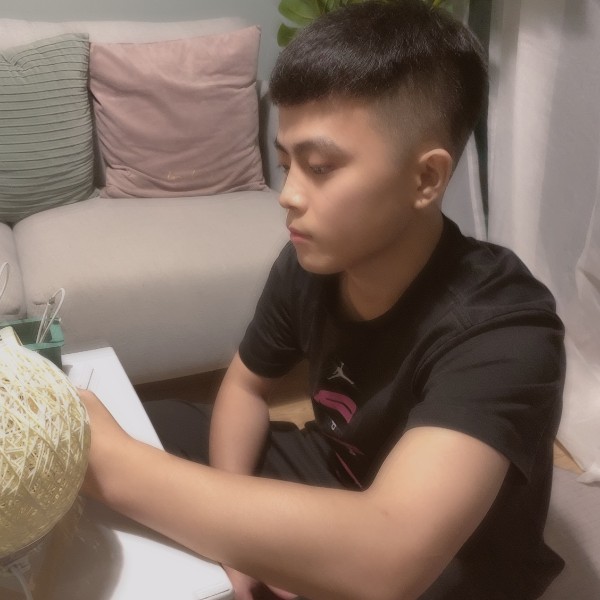 骆驼长不高的照片