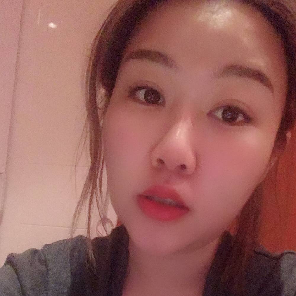 友爱友范的照片