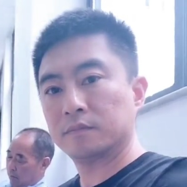 手套着急的照片