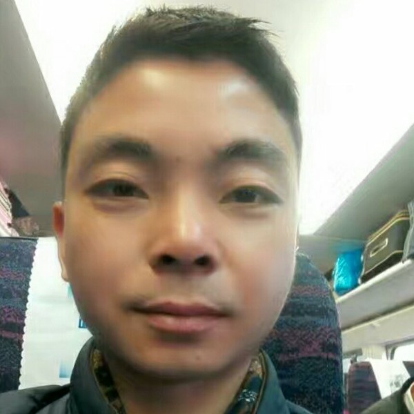 毛勇的照片