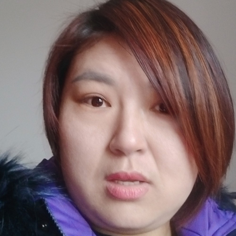 小蝴蝶踢稳重的照片