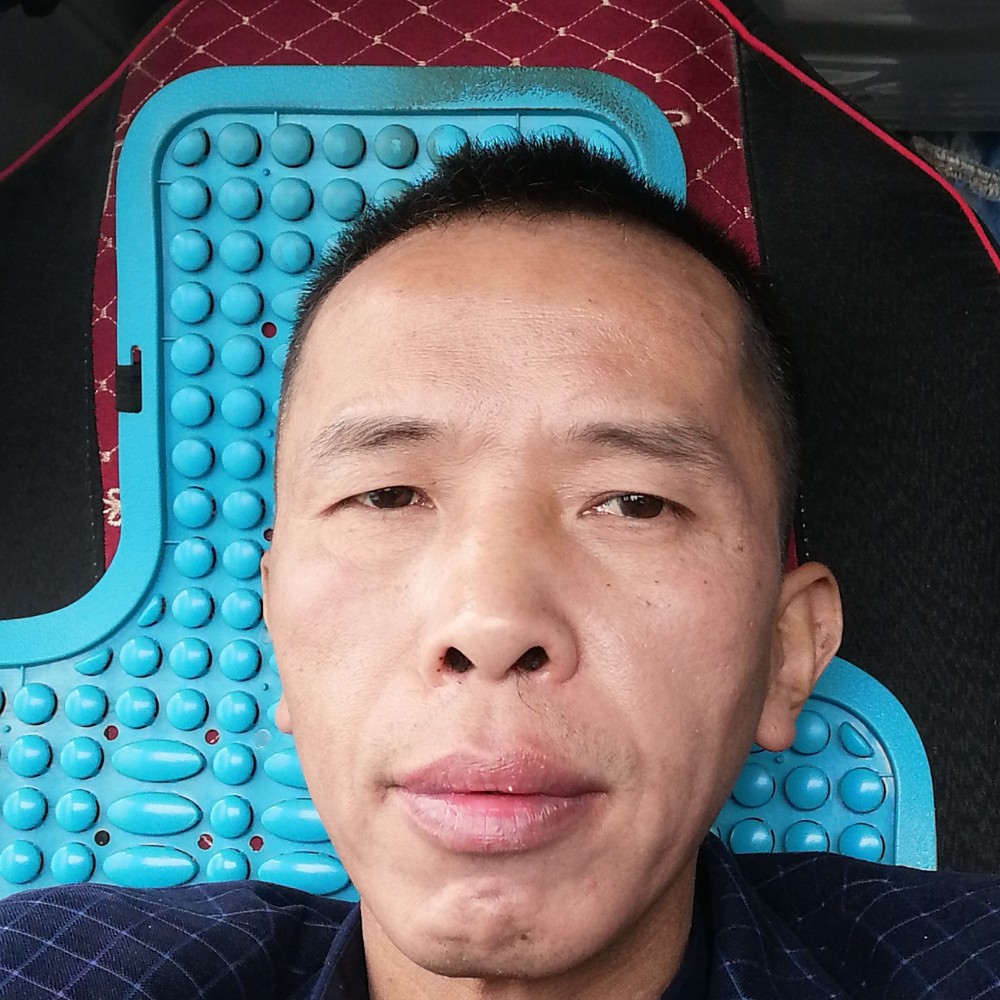 鳗鱼等待雪碧的照片