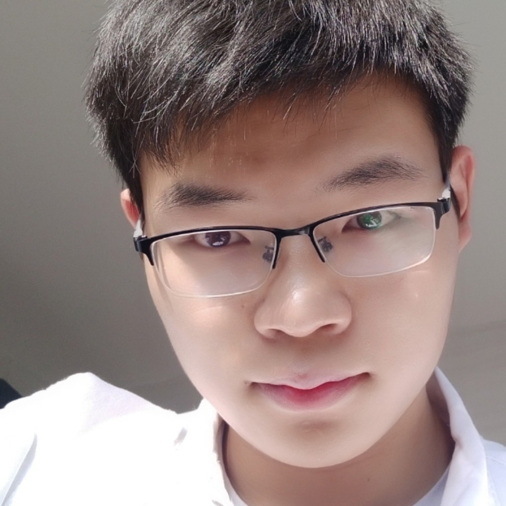 纯情小先森的照片