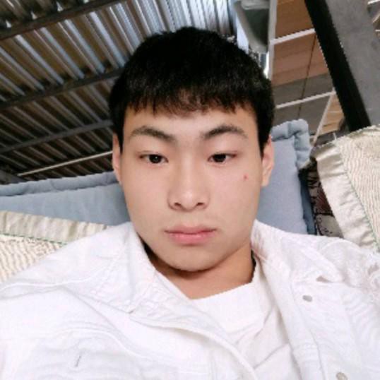 烟酒都有的照片