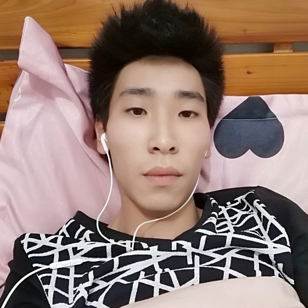 丶空白丶的照片