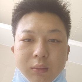 勤奋改变砖头的照片