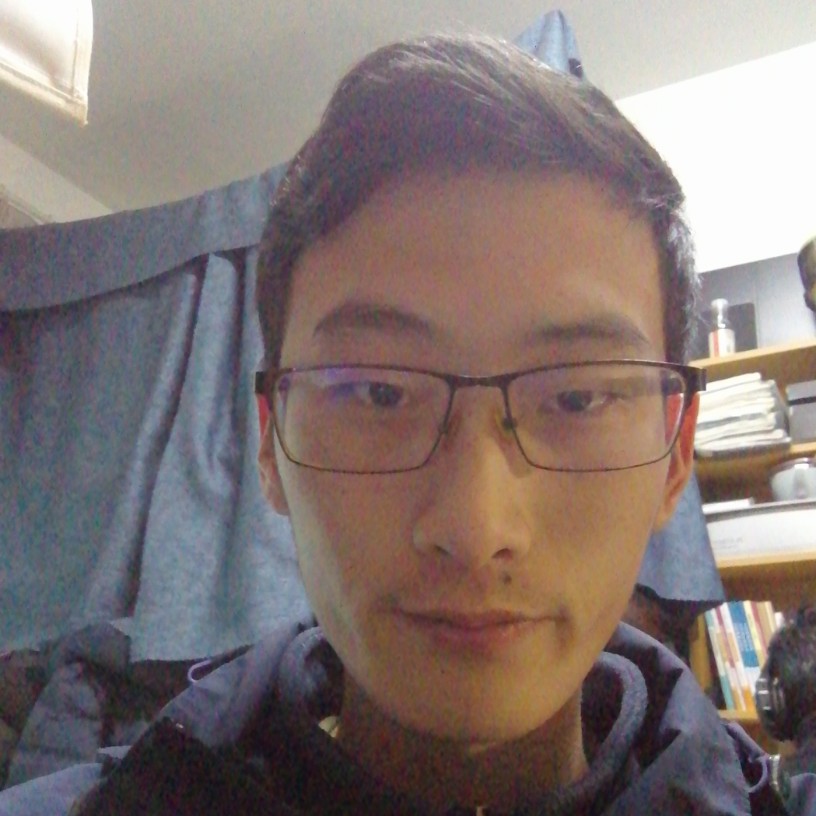 白谨言的照片