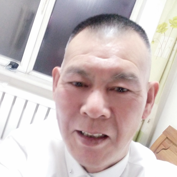 俭朴就茉莉的照片