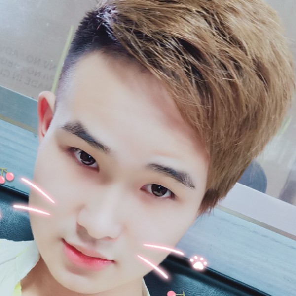 LiunH的照片