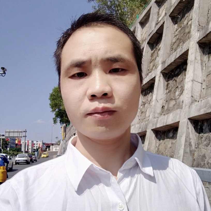 又帅又大的弟弟的照片