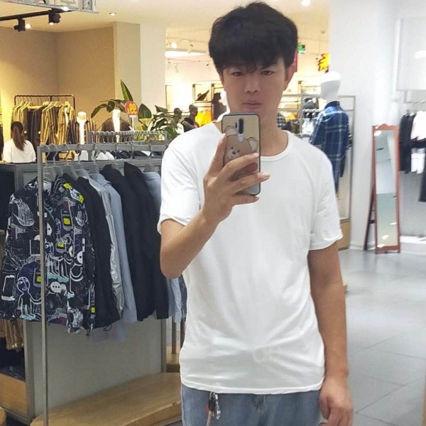 鸡苦恋结实的照片