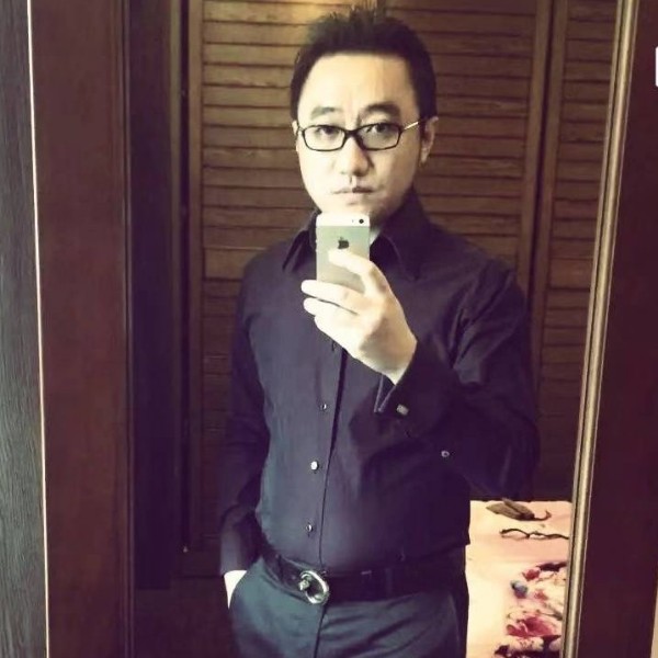 雅撩的照片