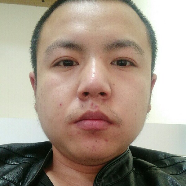 逐风还诚心的照片