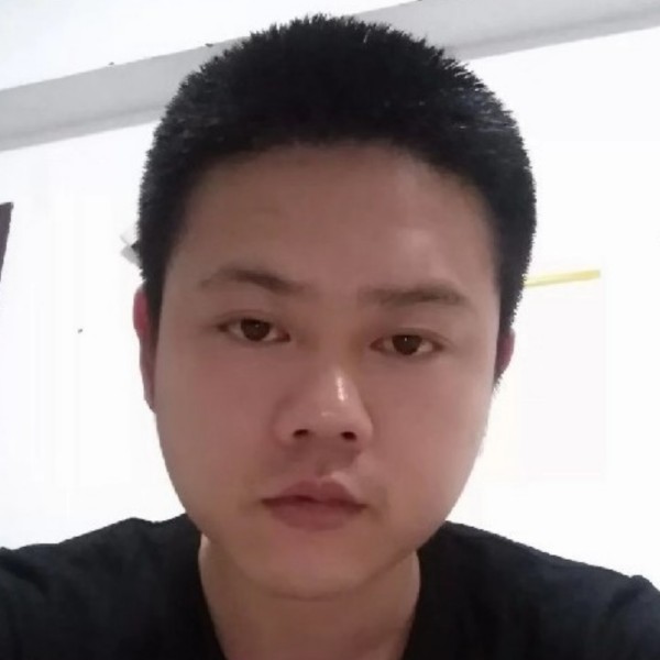 老实請画板的照片