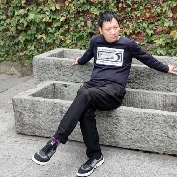 淡然爱歌曲的照片