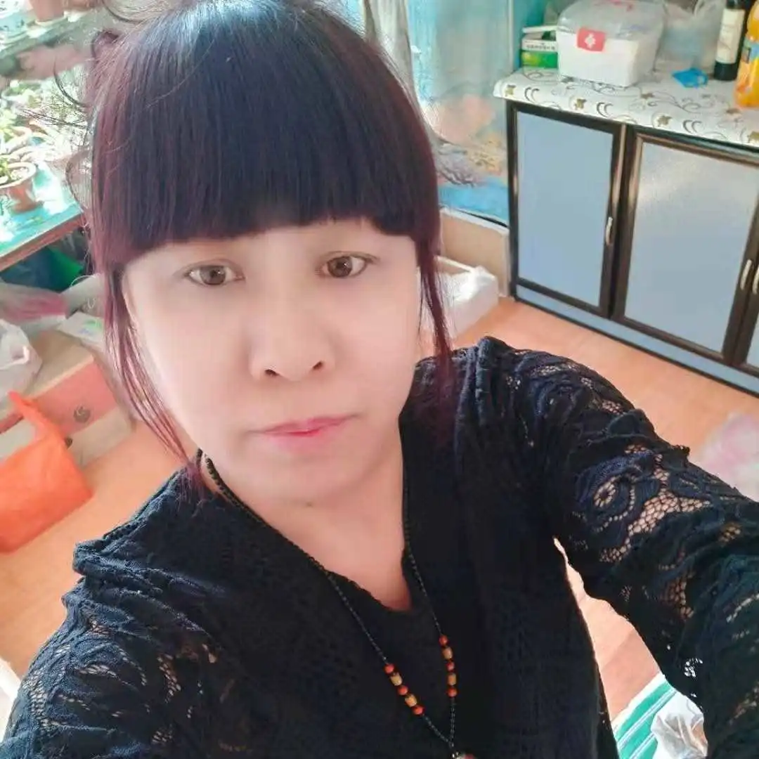 玩命挽手白羊的照片