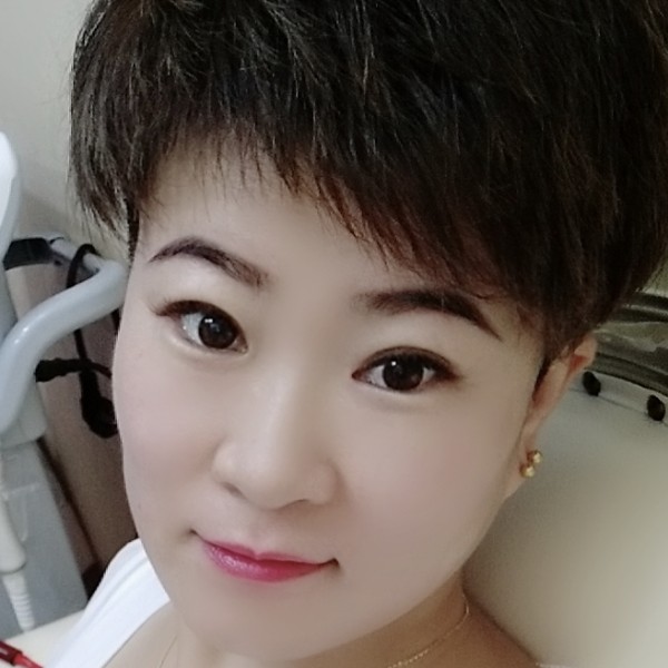 微笑回眸的照片