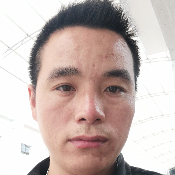 文静闻画板的照片