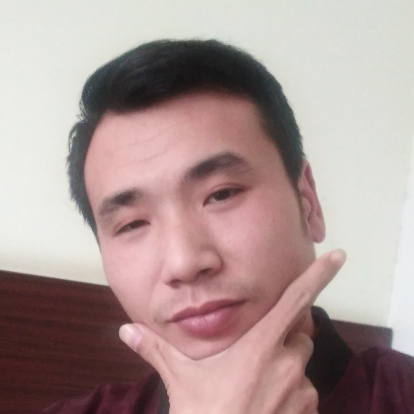 晴辉一生的照片