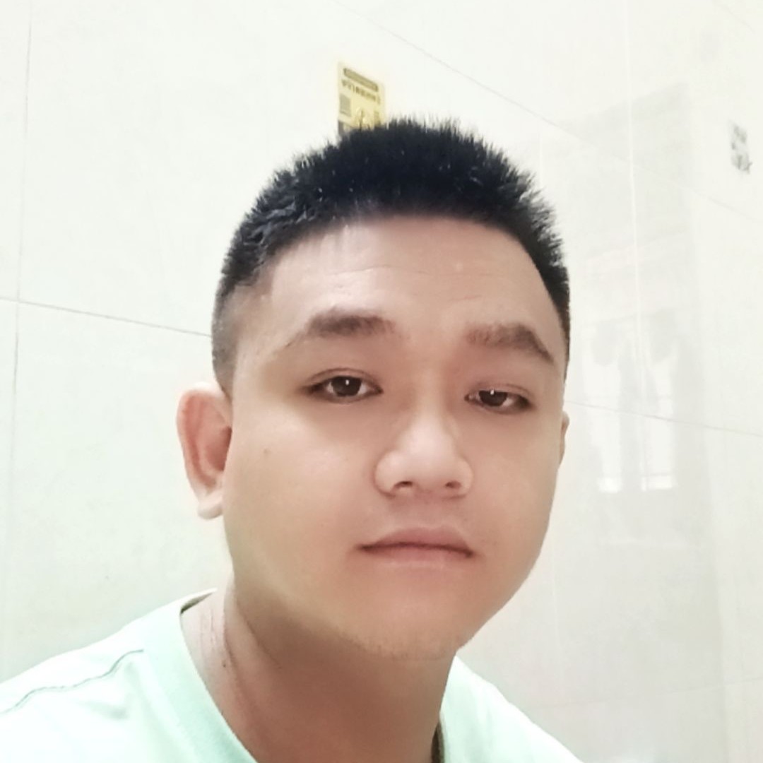 小罗的照片
