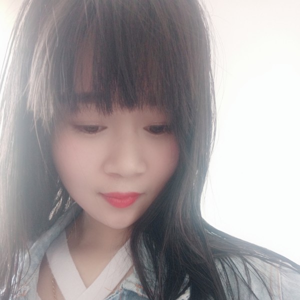 淡淡那若溪的照片