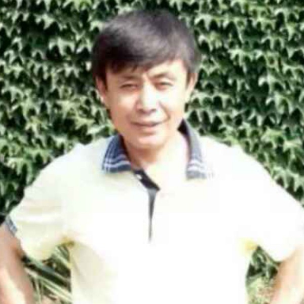 画笔改变天真的照片