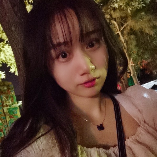 牙牙丶的照片