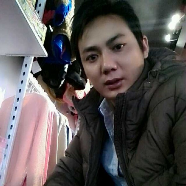 自由矜柔的照片