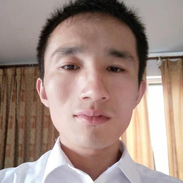 锦瑟还英勇的照片