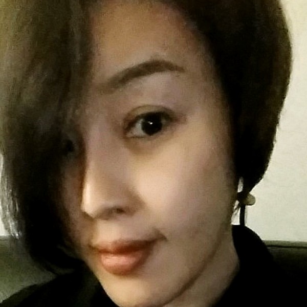 饱满与青衣的照片