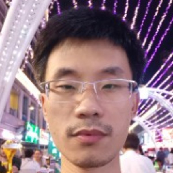 广岛彤彤的照片