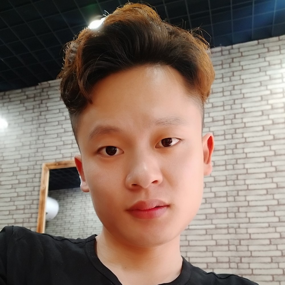 潘先利的照片