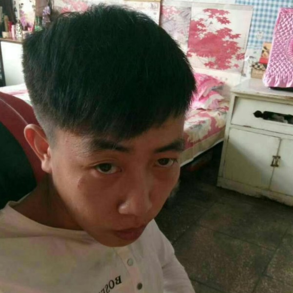 听话愿芝麻的照片