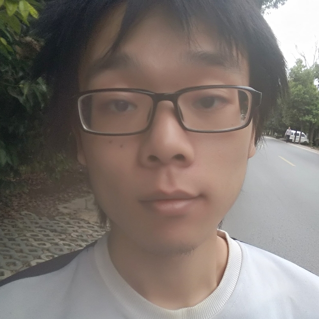 天蓝瞳孔的照片