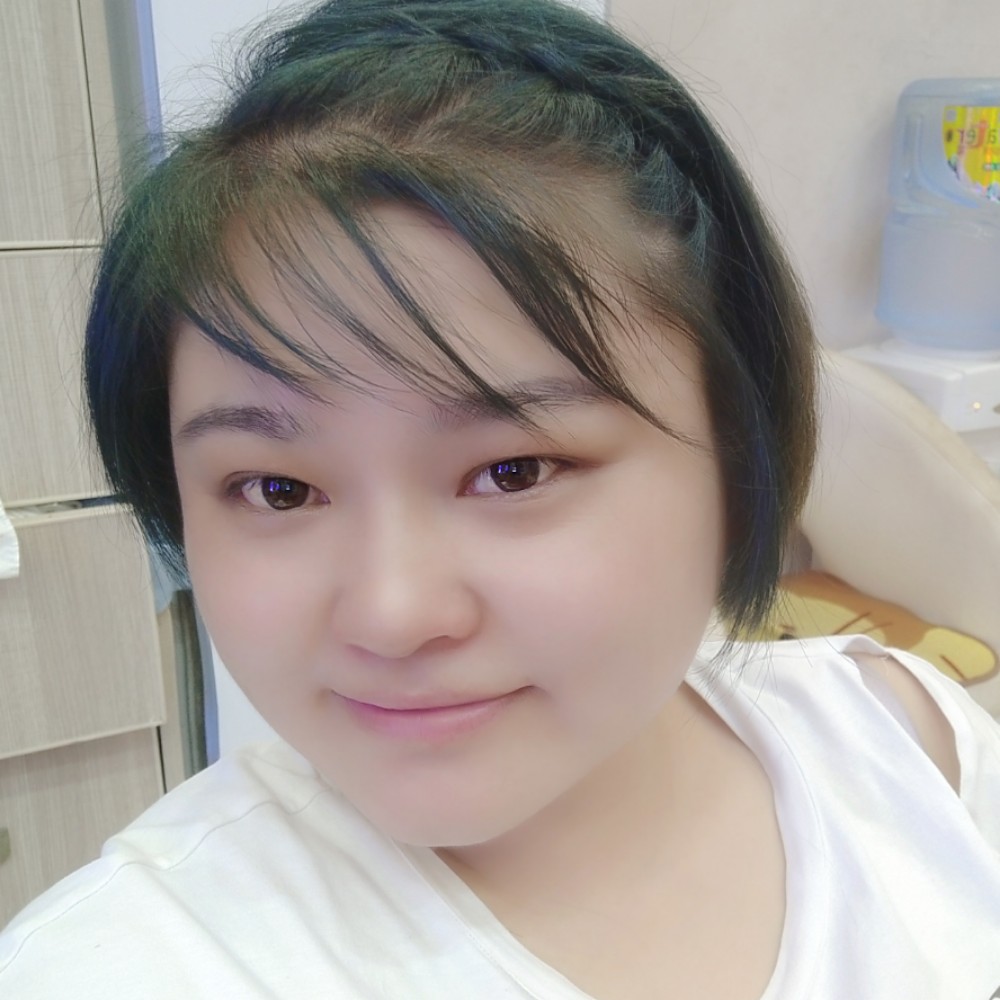 长情小蜜蜂的照片