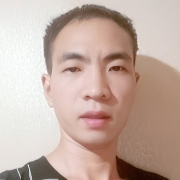 调皮倾心情动的照片