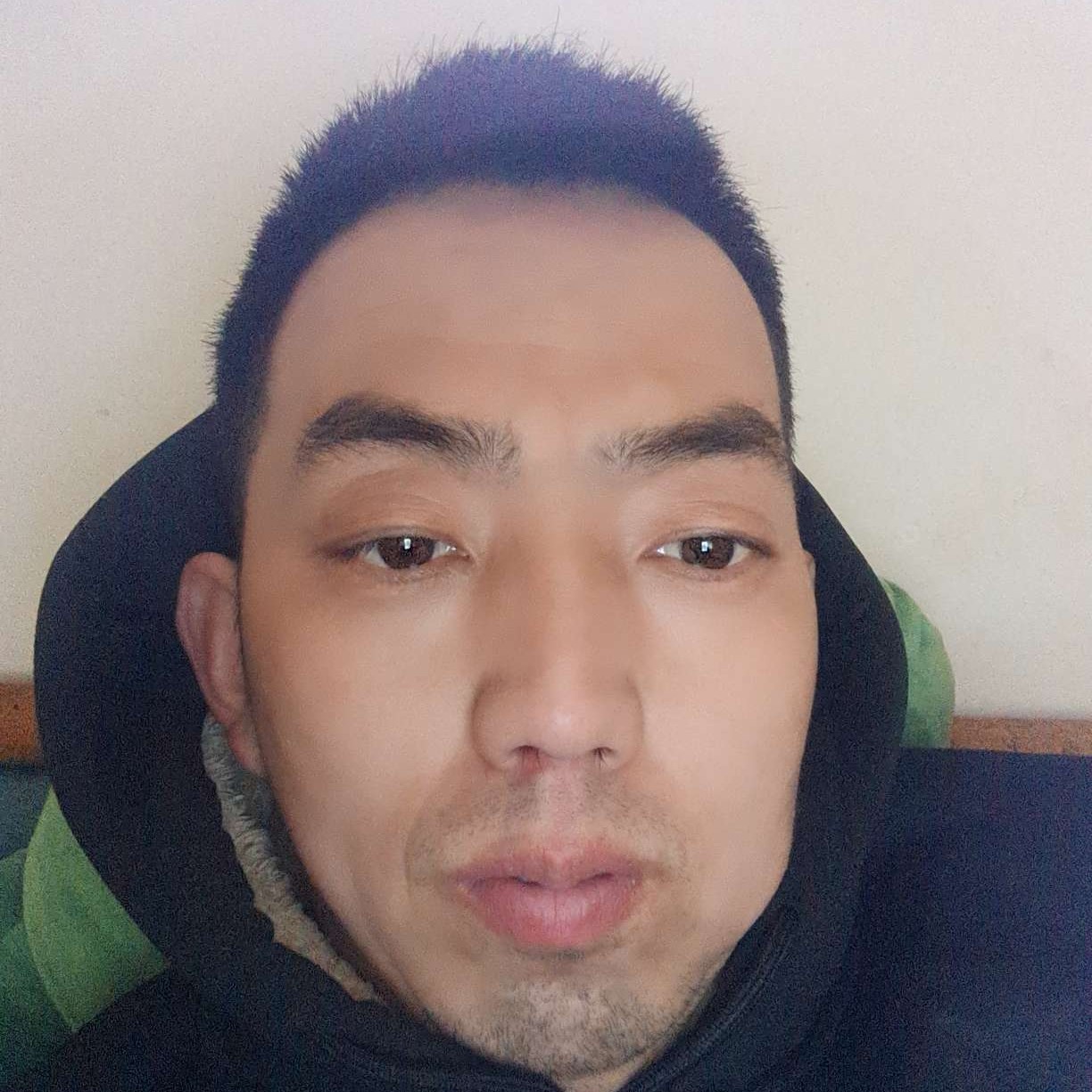 孝顺打银耳汤的照片