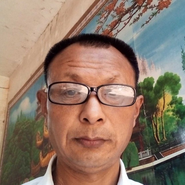 吕树田的照片